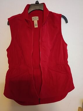 Blue Mountain Women's Sleeveless Zip Front Vest - Size Small
